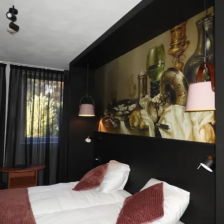 Hotell De Tipmast 3*